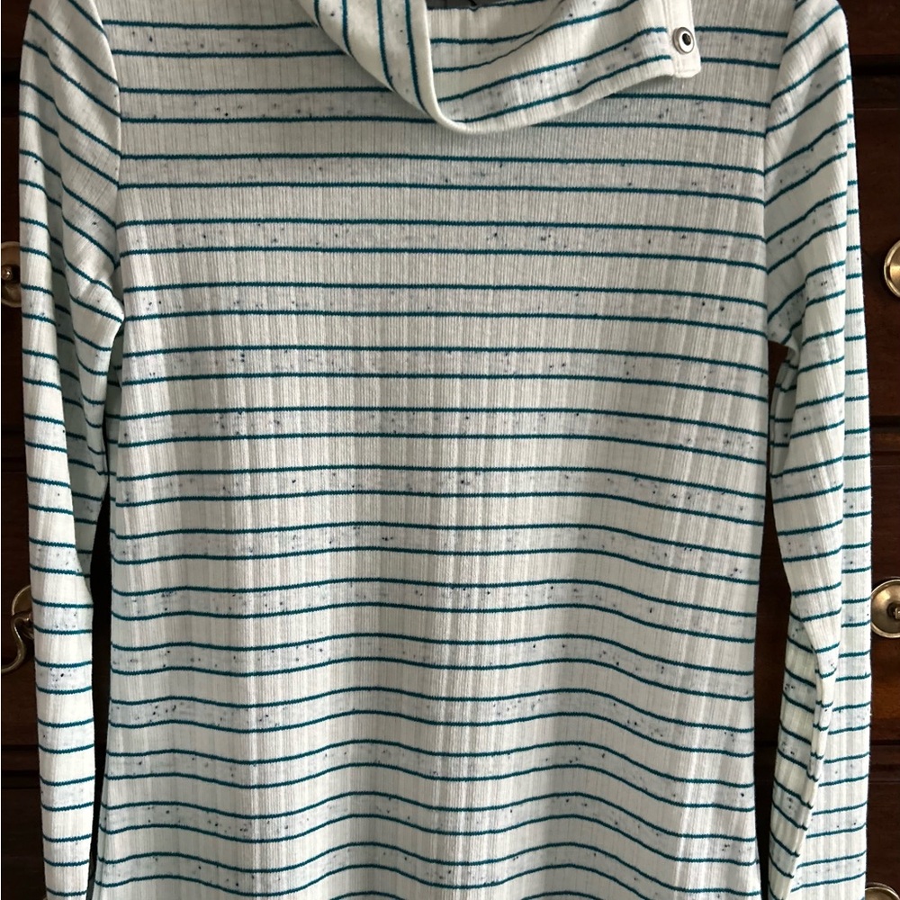 TALBOTS BLUE-GREEN & WHITE STRIPE TOP